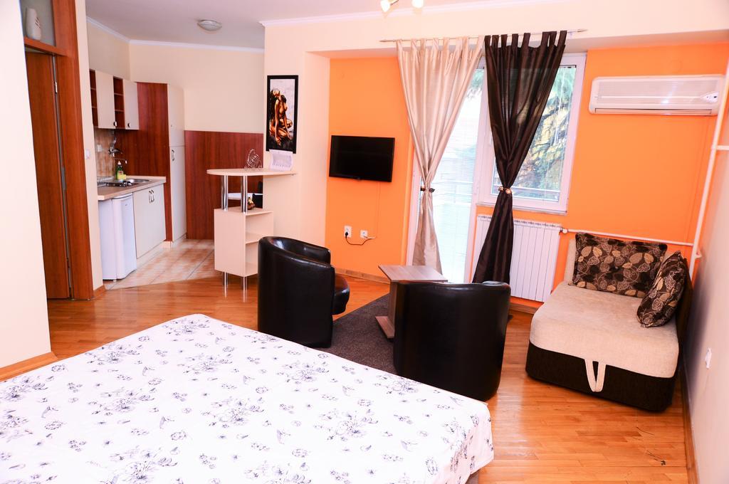 Exclusive Central Apartments Скоп'є Екстер'єр фото