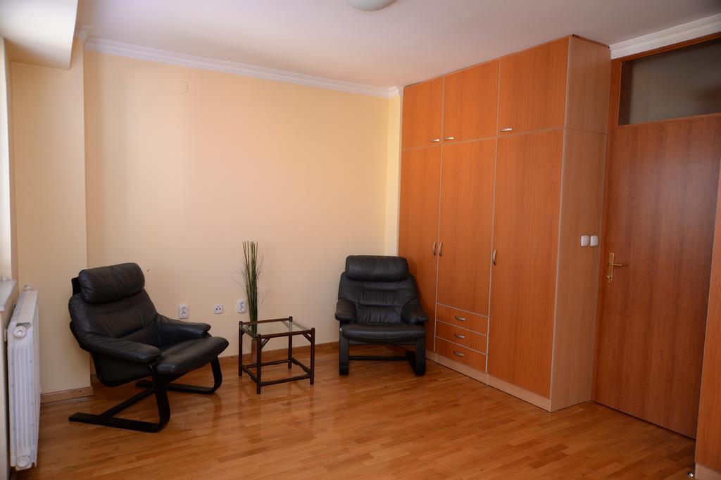 Exclusive Central Apartments Скоп'є Екстер'єр фото