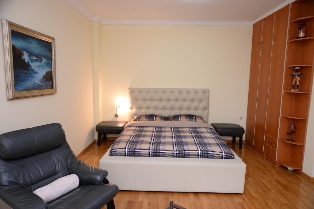 Exclusive Central Apartments Скоп'є Екстер'єр фото