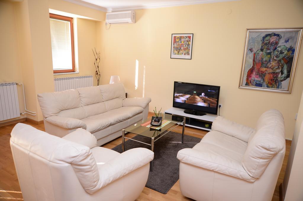 Exclusive Central Apartments Скоп'є Екстер'єр фото