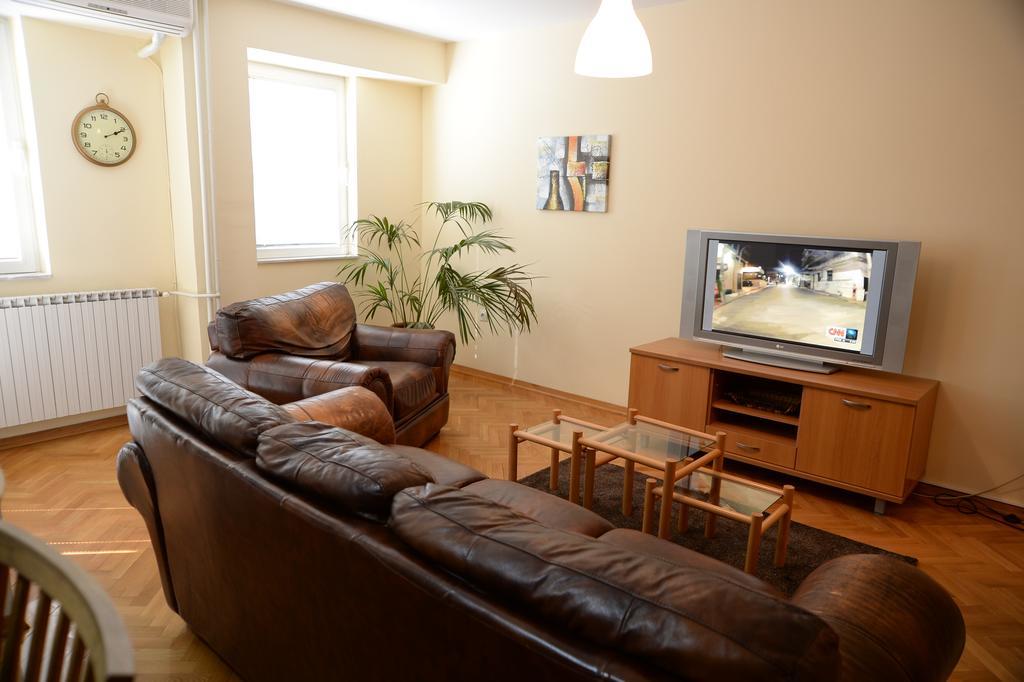 Exclusive Central Apartments Скоп'є Екстер'єр фото
